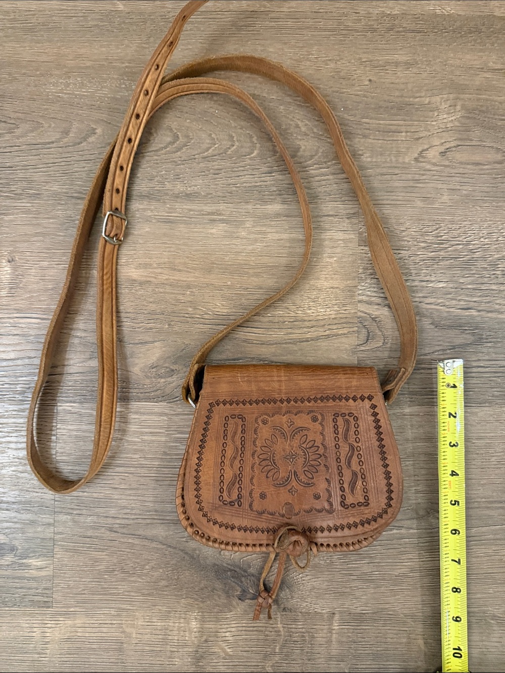 Moroccan Leather Tooled Crossbody Bag - Tan